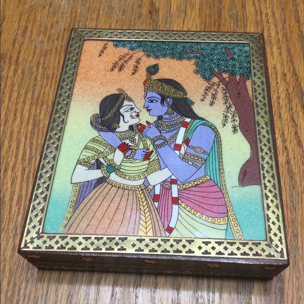 Shisham wooden jewelry trinket box